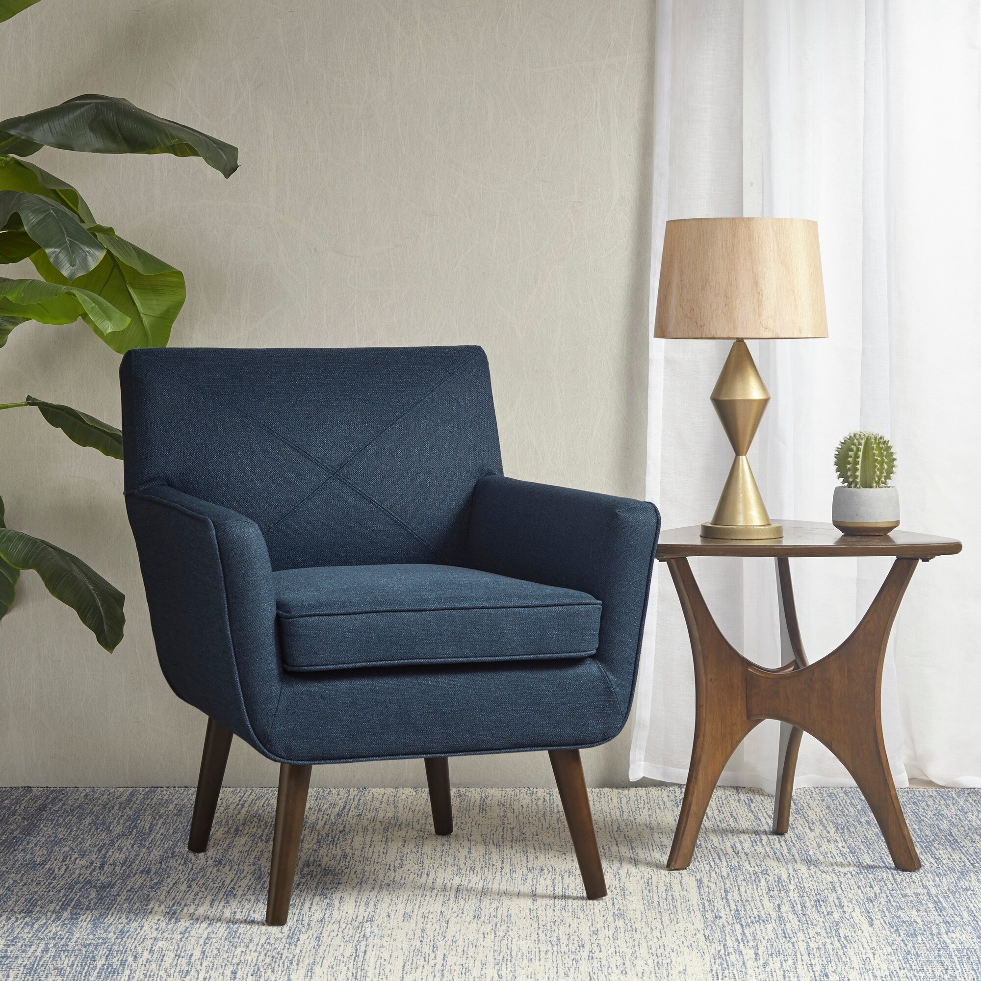 Roxie accent chair outlet